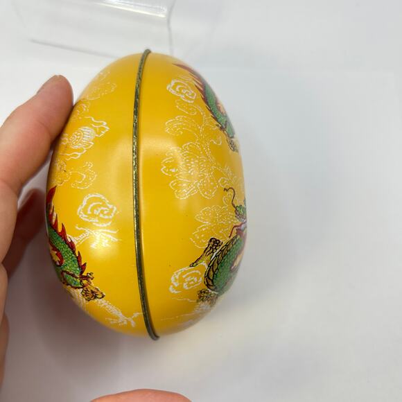 Lindt Tin Egg with Dragons – Lunar New Year Chocolate Keepsake Container - Picture 2 of 6